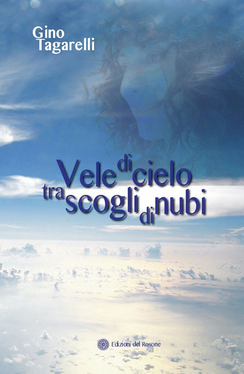 Vele di cielo tra scogli di nubi