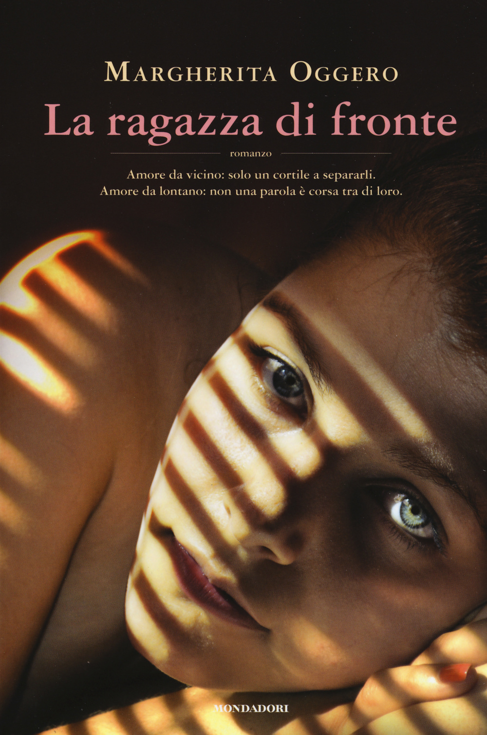 La ragazza di fronte