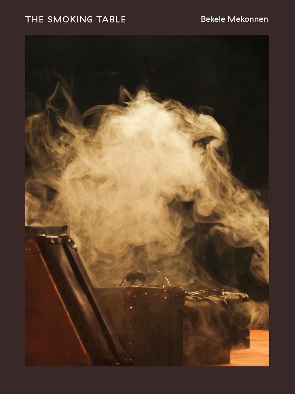 The smoking table. Ediz.italiana e inglese. Ediz. illustrata
