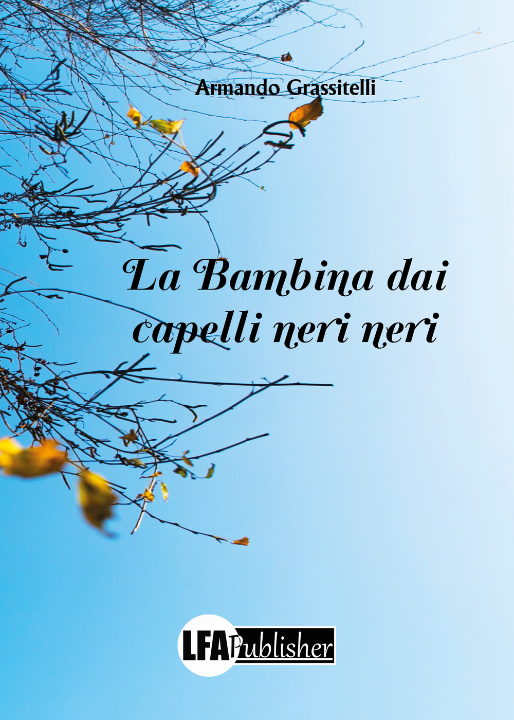 La bambina dai capelli neri neri