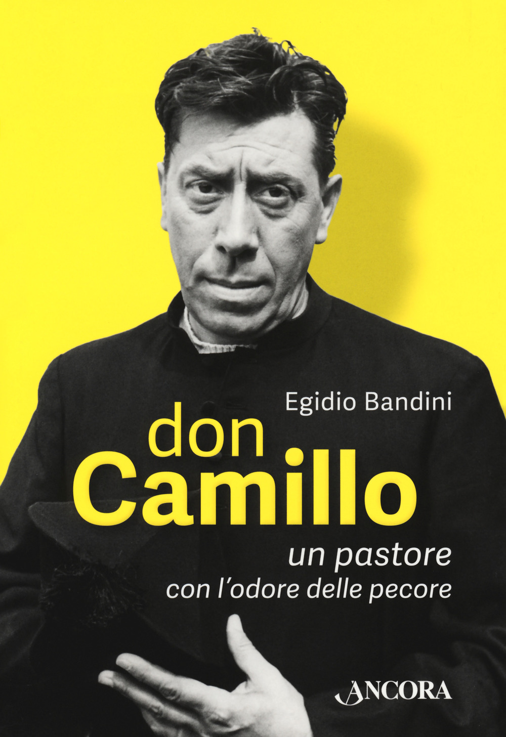 Don Camillo, un pastore con l'odore delle pecore