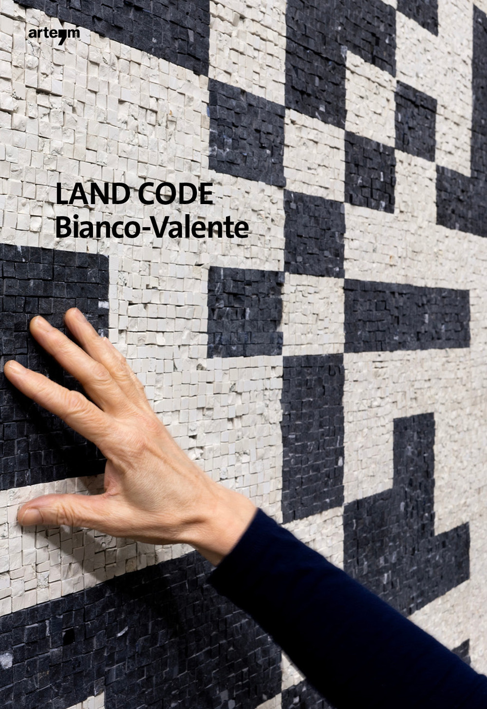 Bianco-Valente. Land Code. Ediz. a colori