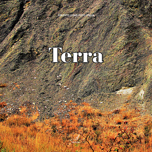 Terra. Ediz. a colori