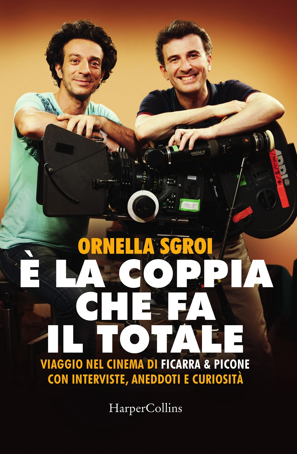 È la coppia che fa il totale. Viaggio nel cinema di Ficarra & Picone con interviste, aneddoti e curiosità