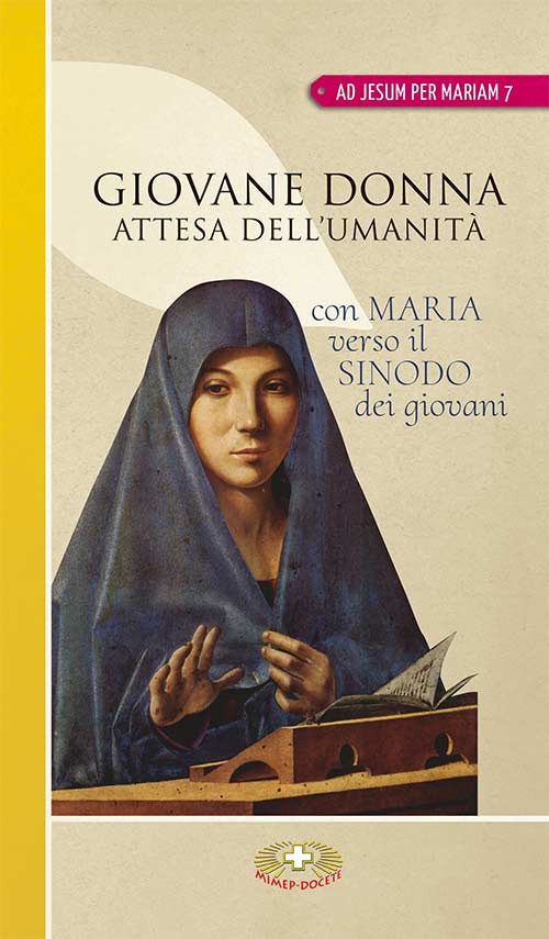 Giovane donna attesa dell'umanità