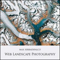 Web landscape photography from Google maps. Ediz. illustrata