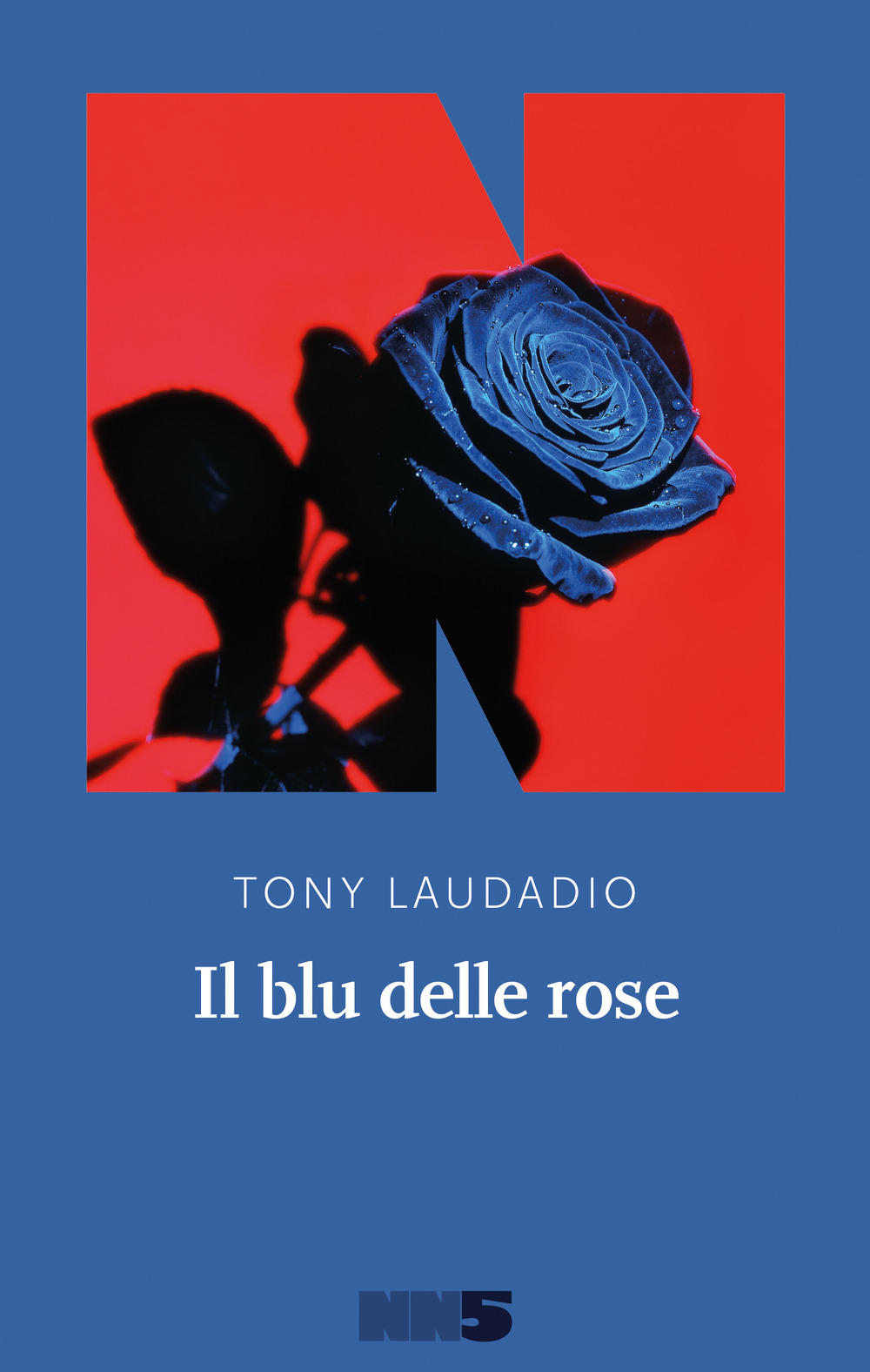 Il blu delle rose