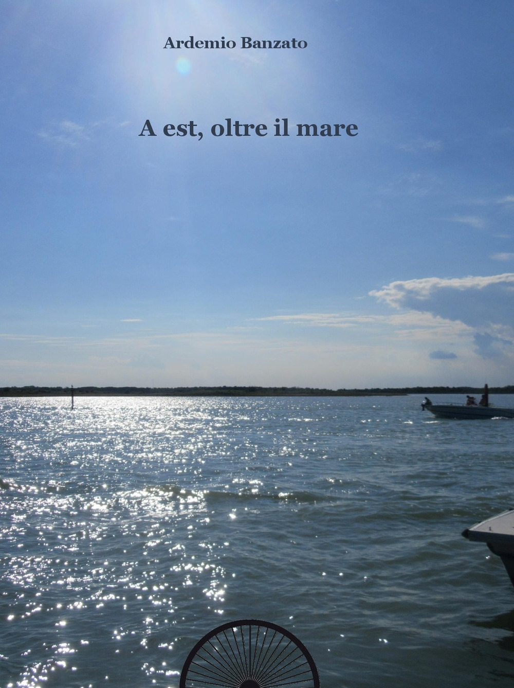 A est, oltre il mare