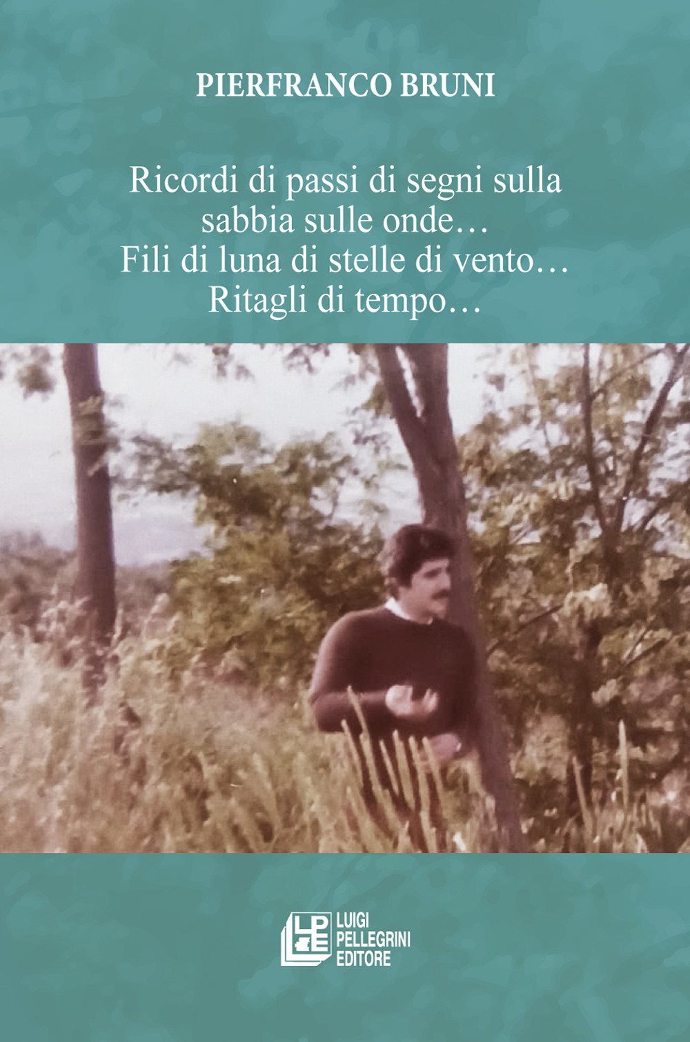 Ricordi di passi di segni sulla sabbia sulle onde... Fili di luna di stelle di vento... Ritagli di tempo...